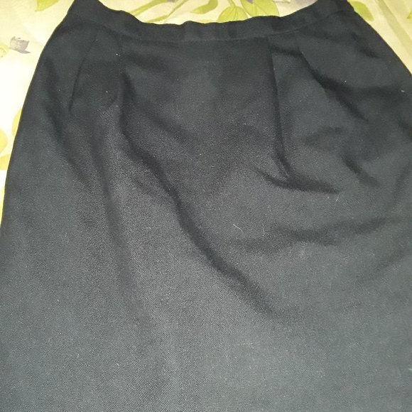 E.H.Woods womens 2 pc. jacket/skirt set size  10 - Picture 5 of 6